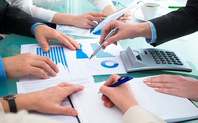 Sự khác nhau giữa kế toán tổng hợp truyền thống và ứng dụng phần mềm Sự khác nhau giữa kế toán tổng hợp truyền thống và ứng dụng phần mềm